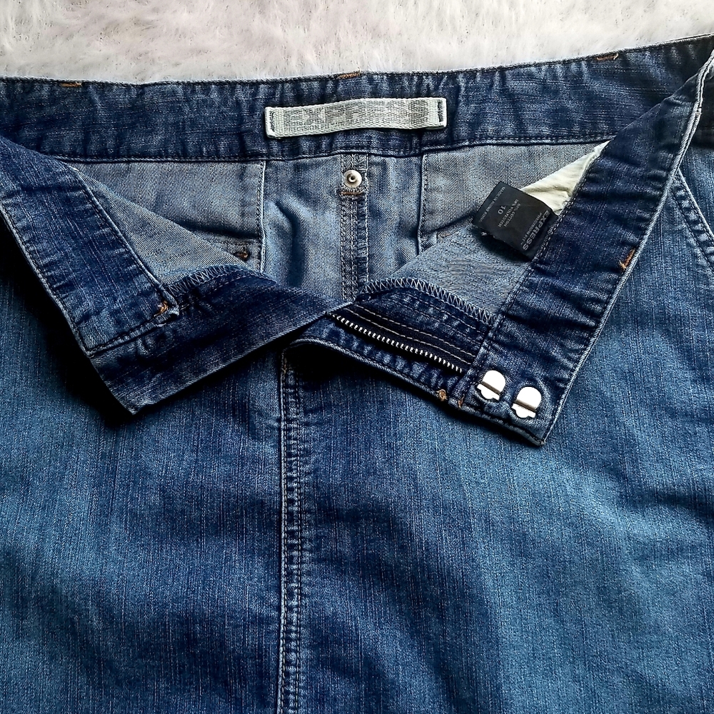 Express Precision Fit Vintage Jean Skirt stretchy - Picture 7 of 7